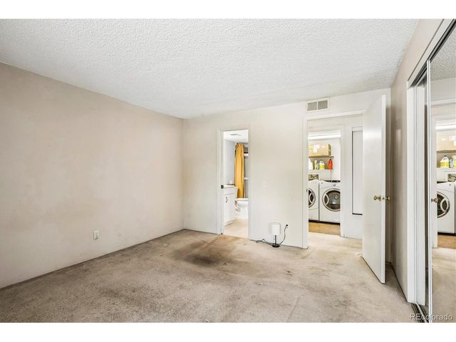 9887 E Peakview Ave F07, Englewood, CO 80111