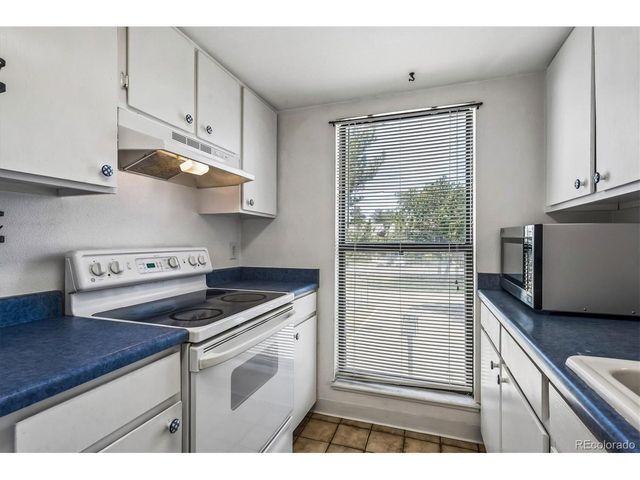 9887 E Peakview Ave F07, Englewood, CO 80111