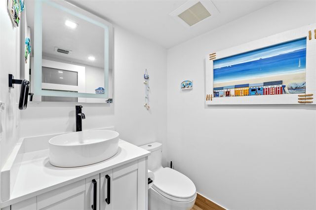 3410 Galt Ocean Dr 702N, Fort Lauderdale, FL 33308