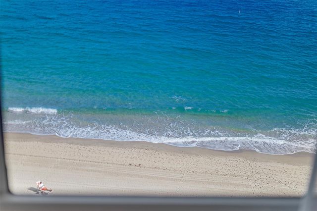 3410 Galt Ocean Dr 702N, Fort Lauderdale, FL 33308