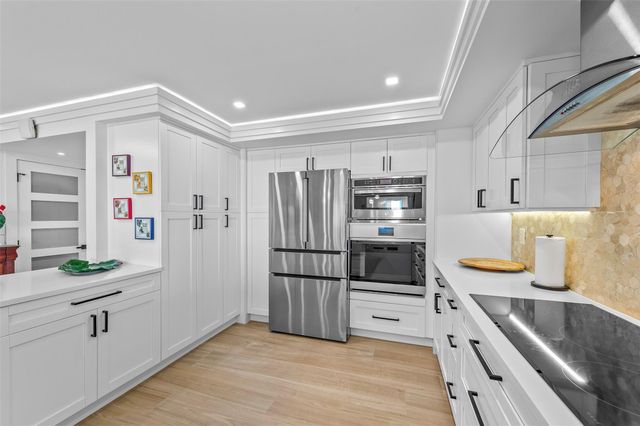 3410 Galt Ocean Dr 702N, Fort Lauderdale, FL 33308