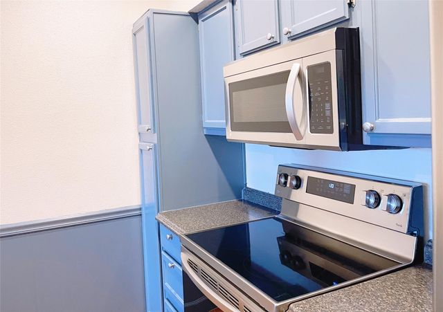 2121 El Paseo Street 1511, Houston, TX 77054