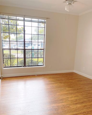 2121 El Paseo Street 1511, Houston, TX 77054