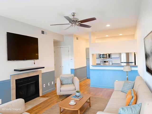 2121 El Paseo Street 1511, Houston, TX 77054