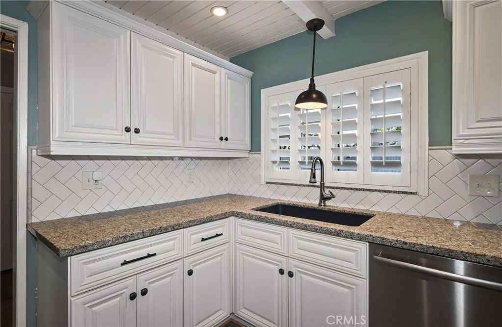 Image 19 of property listing at 34933 Persimmon, Yucaipa, CA 92399