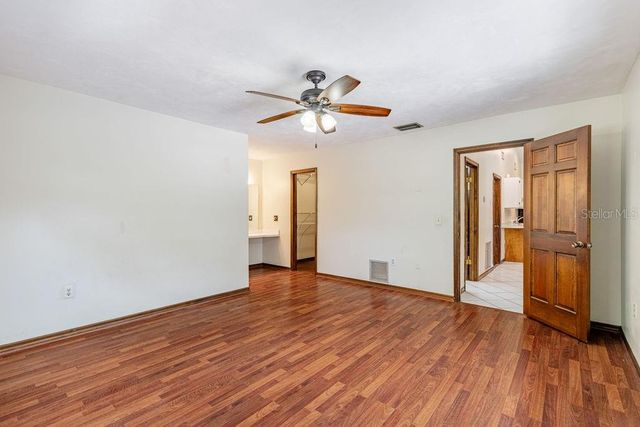 1606 FAHNSTOCK STREET, Eustis, FL 32726