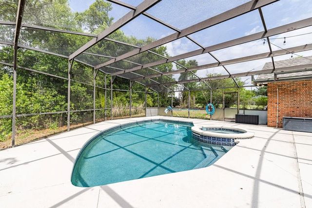 1606 FAHNSTOCK STREET, Eustis, FL 32726