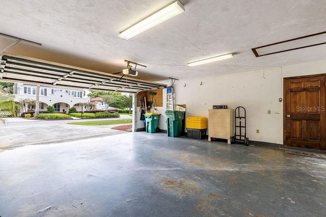 1606 FAHNSTOCK STREET, Eustis, FL 32726