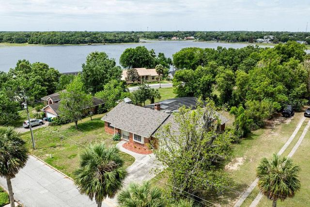 1606 FAHNSTOCK STREET, Eustis, FL 32726