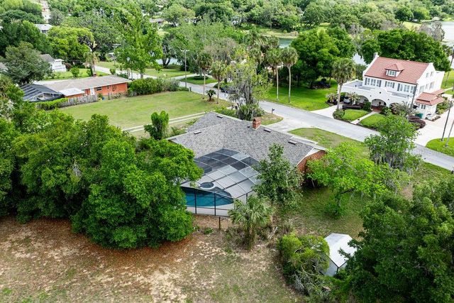 1606 FAHNSTOCK STREET, Eustis, FL 32726