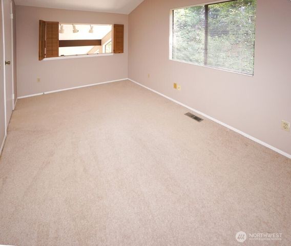 5928 160th Court NE, Redmond, WA 98052