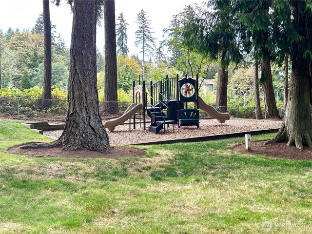5928 160th Court NE, Redmond, WA 98052