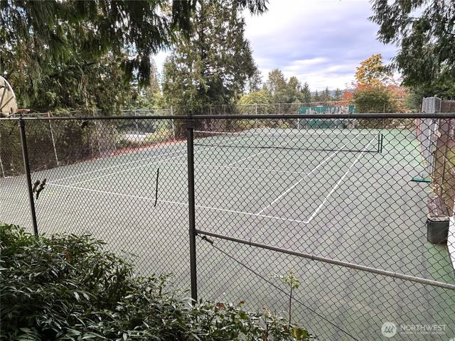 5928 160th Court NE, Redmond, WA 98052