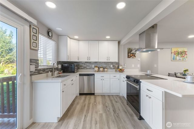 10506 Occident Street SW, Lakewood, WA 98499