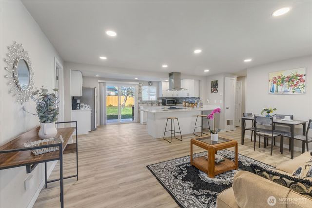 10506 Occident Street SW, Lakewood, WA 98499