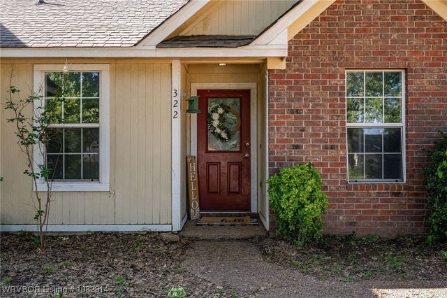 322 Country Lane Drive, Alma, AR 72921