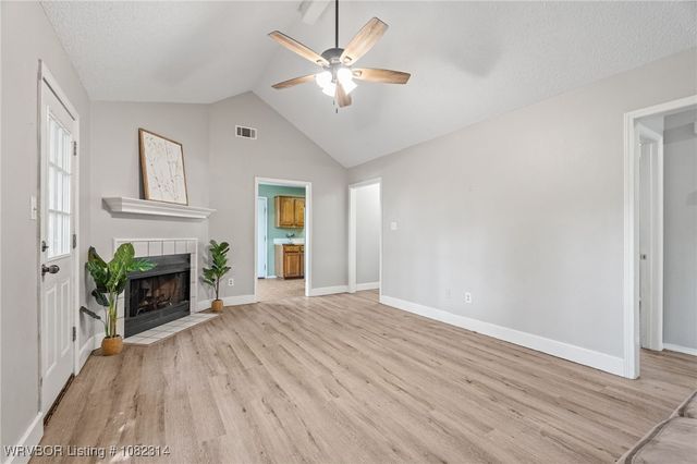 322 Country Lane Drive, Alma, AR 72921