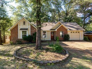 322 Country Lane Drive, Alma, AR 72921