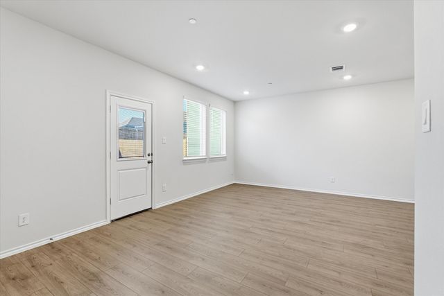 215 Arbor Drive, Princeton, TX 75407