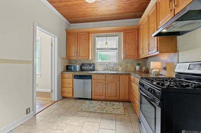 23720 Eden St, Plaquemine, LA 70764