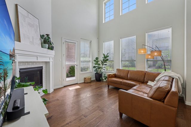 508 Renaissance Lane, Irving, TX 75060
