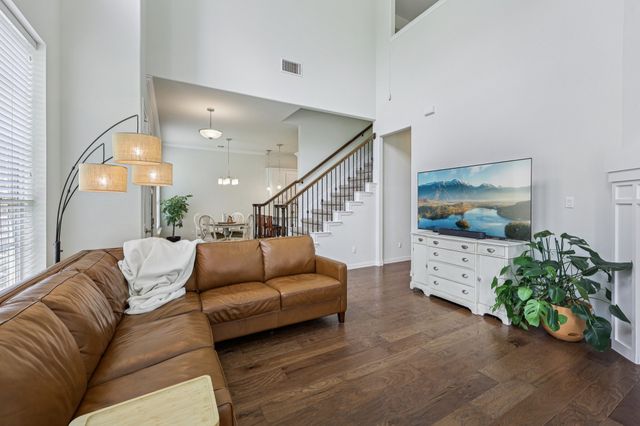 508 Renaissance Lane, Irving, TX 75060