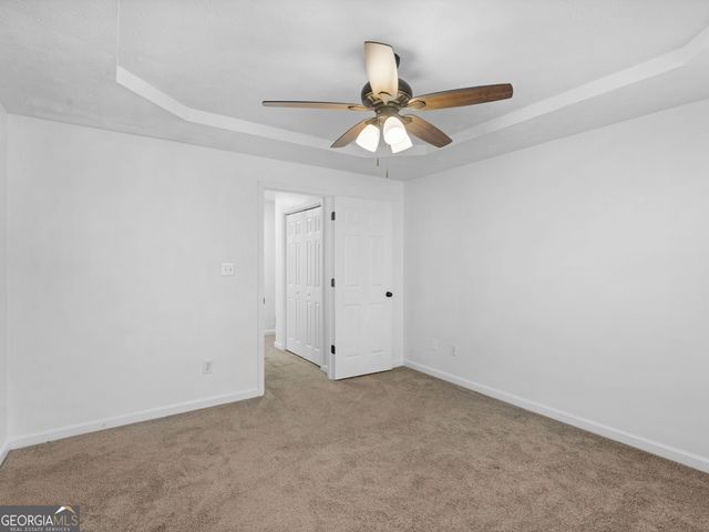 135 Kimbell Farm Drive, Locust Grove, GA 30248