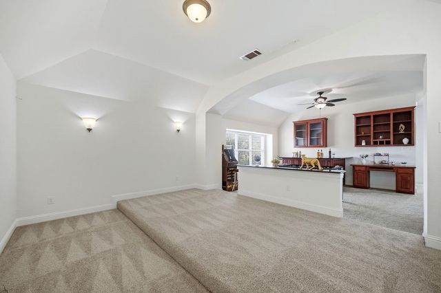 7036 Flamencia, Grand Prairie, TX 75054