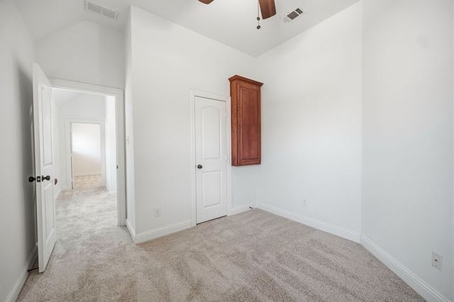 7036 Flamencia, Grand Prairie, TX 75054