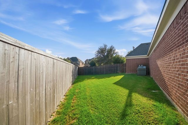 7036 Flamencia, Grand Prairie, TX 75054