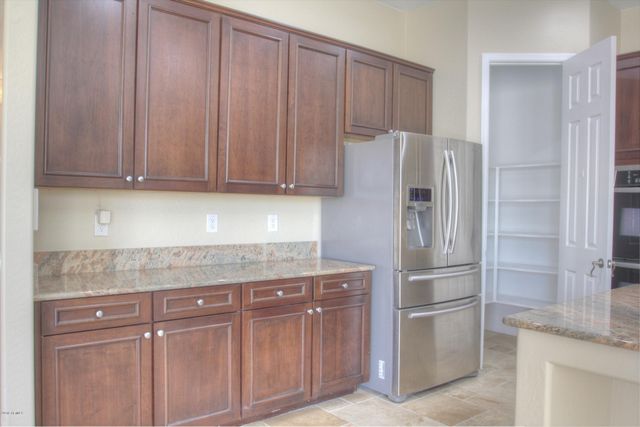 2413 E Park View Lane, Phoenix, AZ 85024