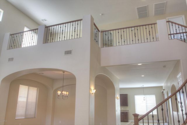 2413 E Park View Lane, Phoenix, AZ 85024