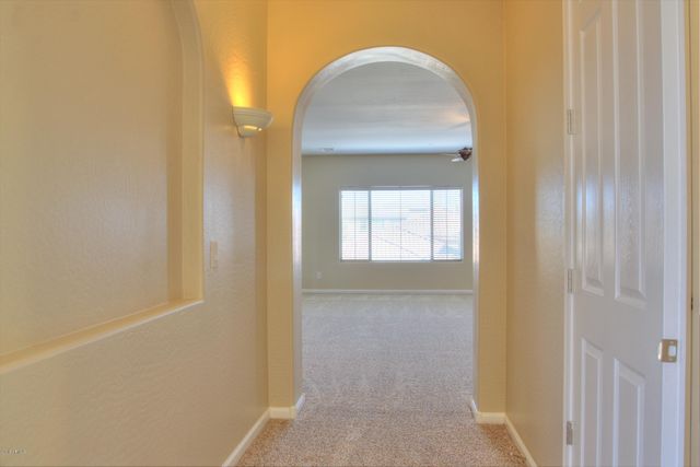 2413 E Park View Lane, Phoenix, AZ 85024