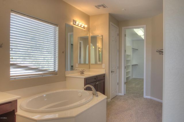 2413 E Park View Lane, Phoenix, AZ 85024
