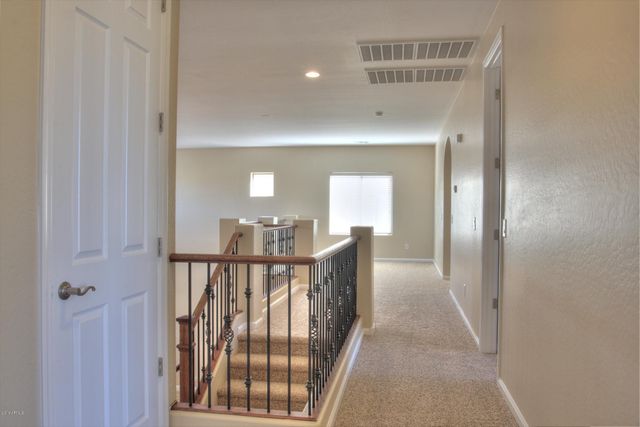 2413 E Park View Lane, Phoenix, AZ 85024