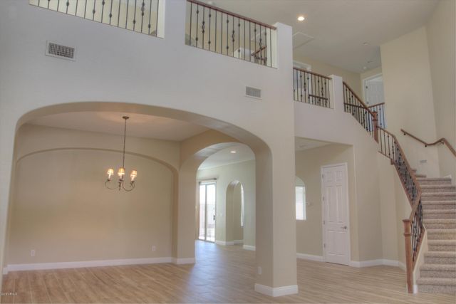 2413 E Park View Lane, Phoenix, AZ 85024