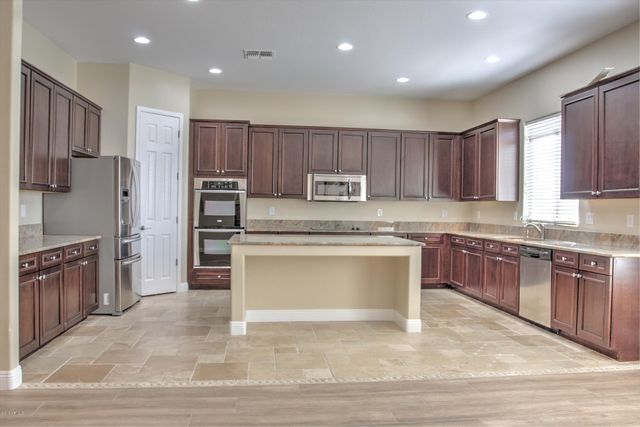2413 E Park View Lane, Phoenix, AZ 85024