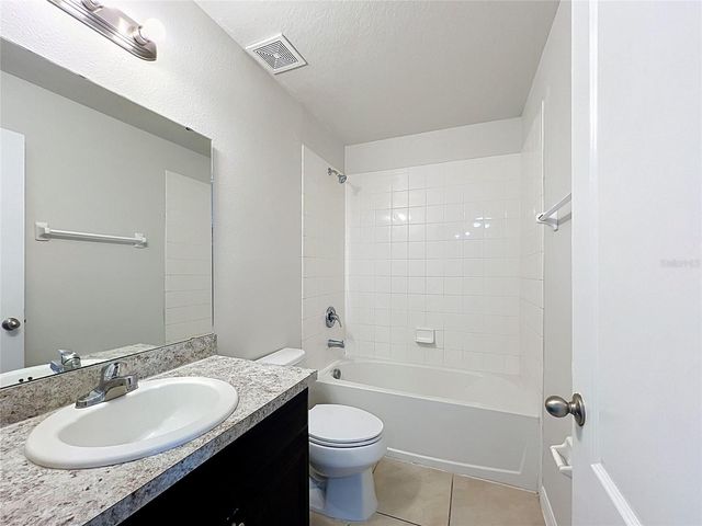 14425 DUNROBIN DRIVE, Wimauma, FL 33598
