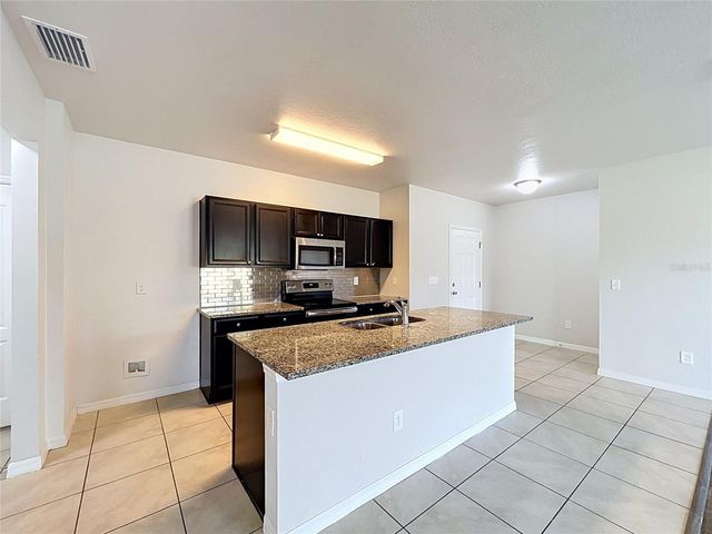 14425 DUNROBIN DRIVE, Wimauma, FL 33598