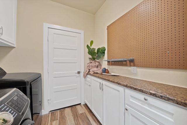 7834 Black Willow Lane, Arlington, TX 76002