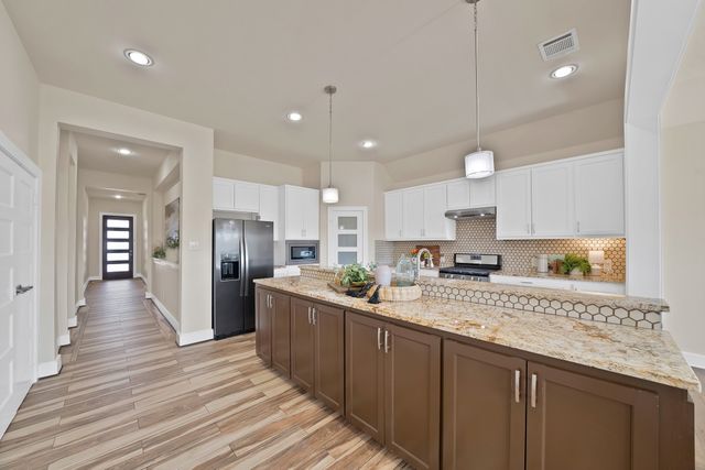 7834 Black Willow Lane, Arlington, TX 76002