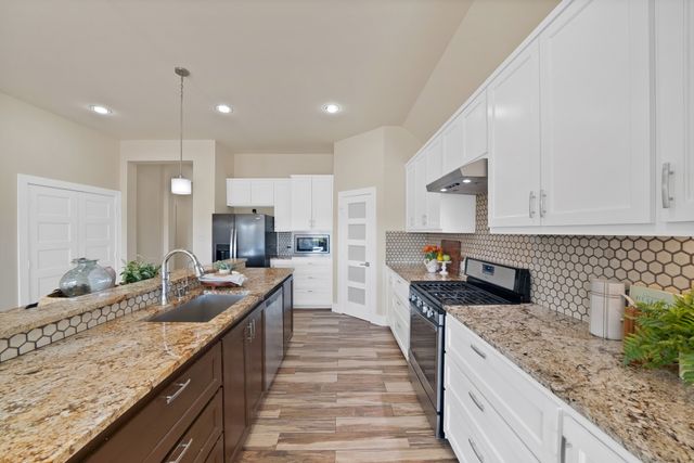 7834 Black Willow Lane, Arlington, TX 76002