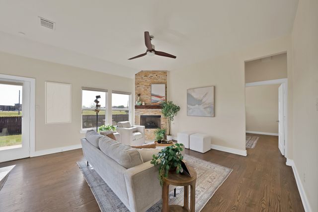 7834 Black Willow Lane, Arlington, TX 76002