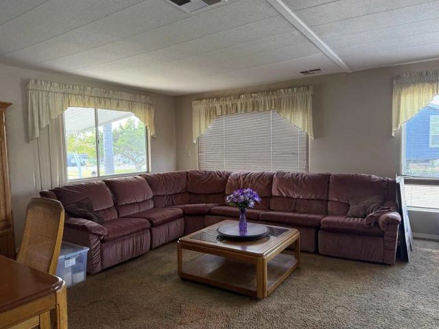 200 N El Camino Real 405, Oceanside, CA 92058