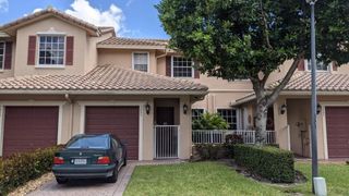3409 Lakeside Dr, Davie, FL 33328