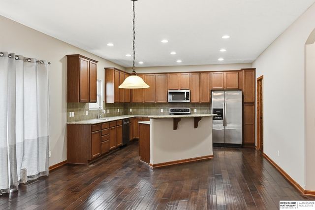 19374 Blaine Street, Omaha, NE 68135