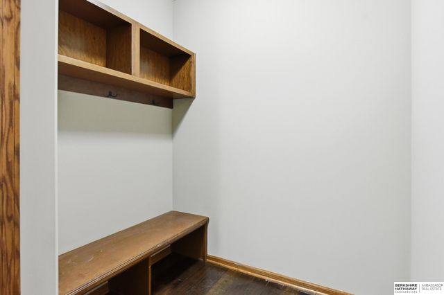 19374 Blaine Street, Omaha, NE 68135