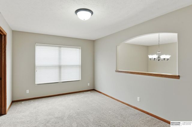 19374 Blaine Street, Omaha, NE 68135