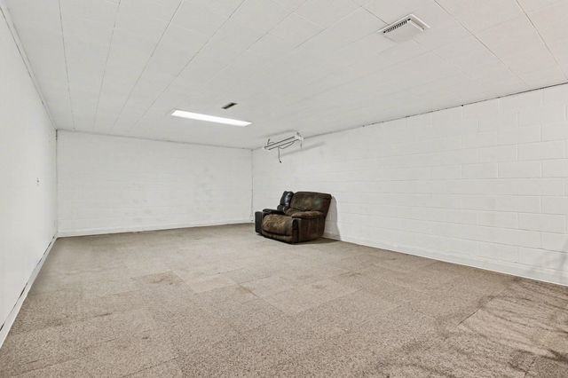 2315 Prosperity Drive, Portage City, MI 49002