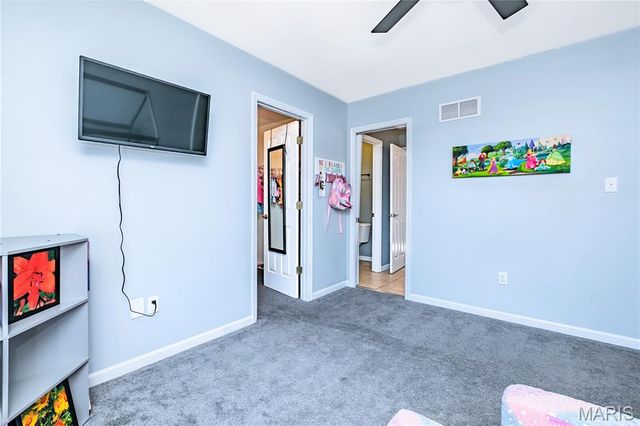 2420 Silver Lake Estates Drive, Pacific, MO 63069